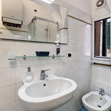 Lägenhet Casa Rosemary 1 *